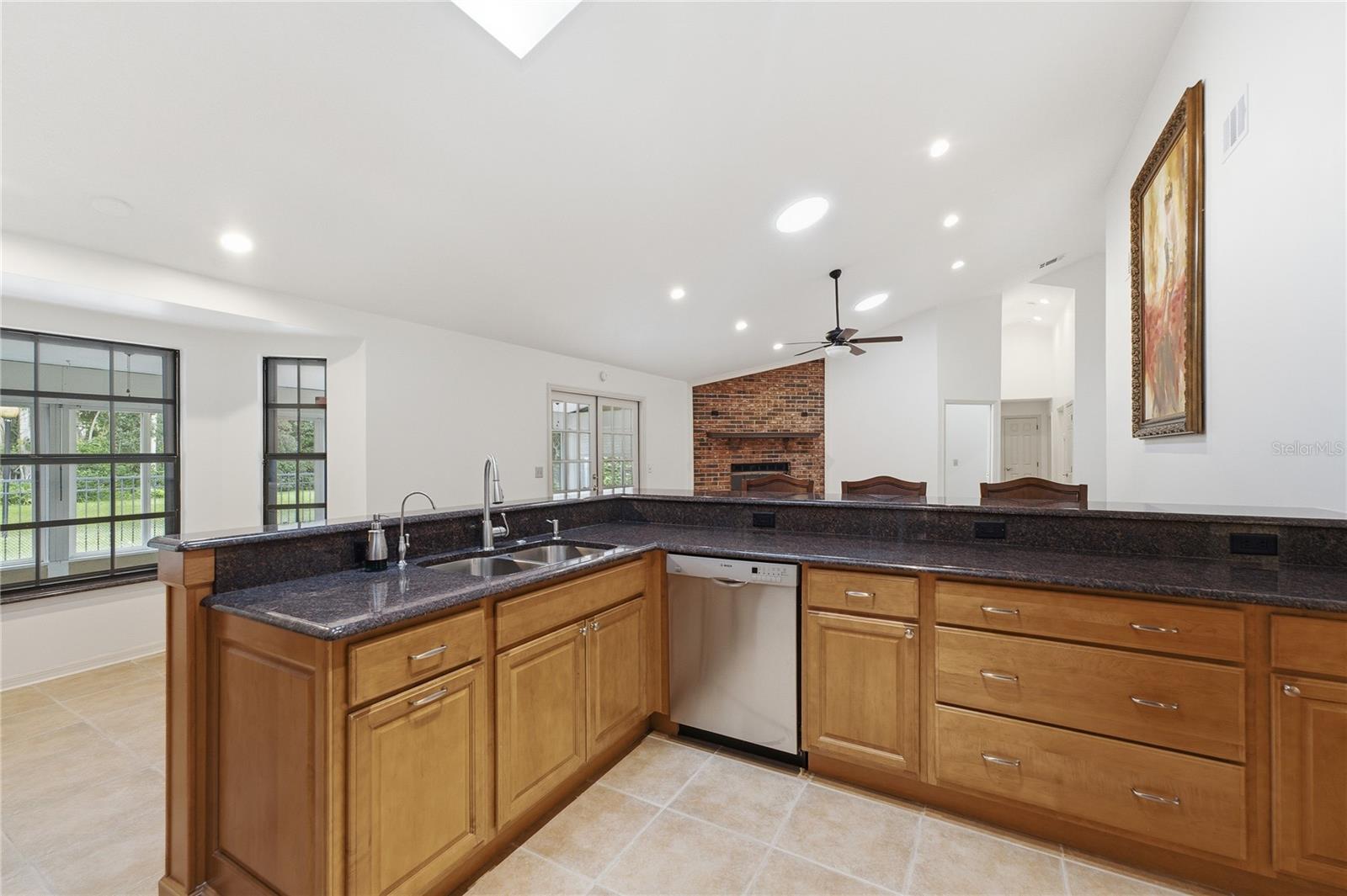 7141 Wooded Village Ln Property Photo 21