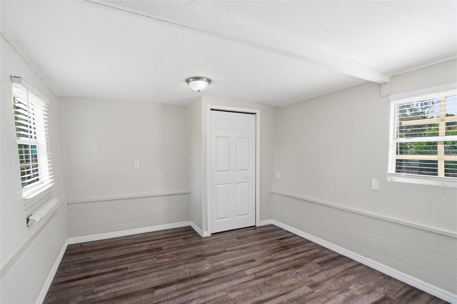 218 5th Jpv St Property Photo 18