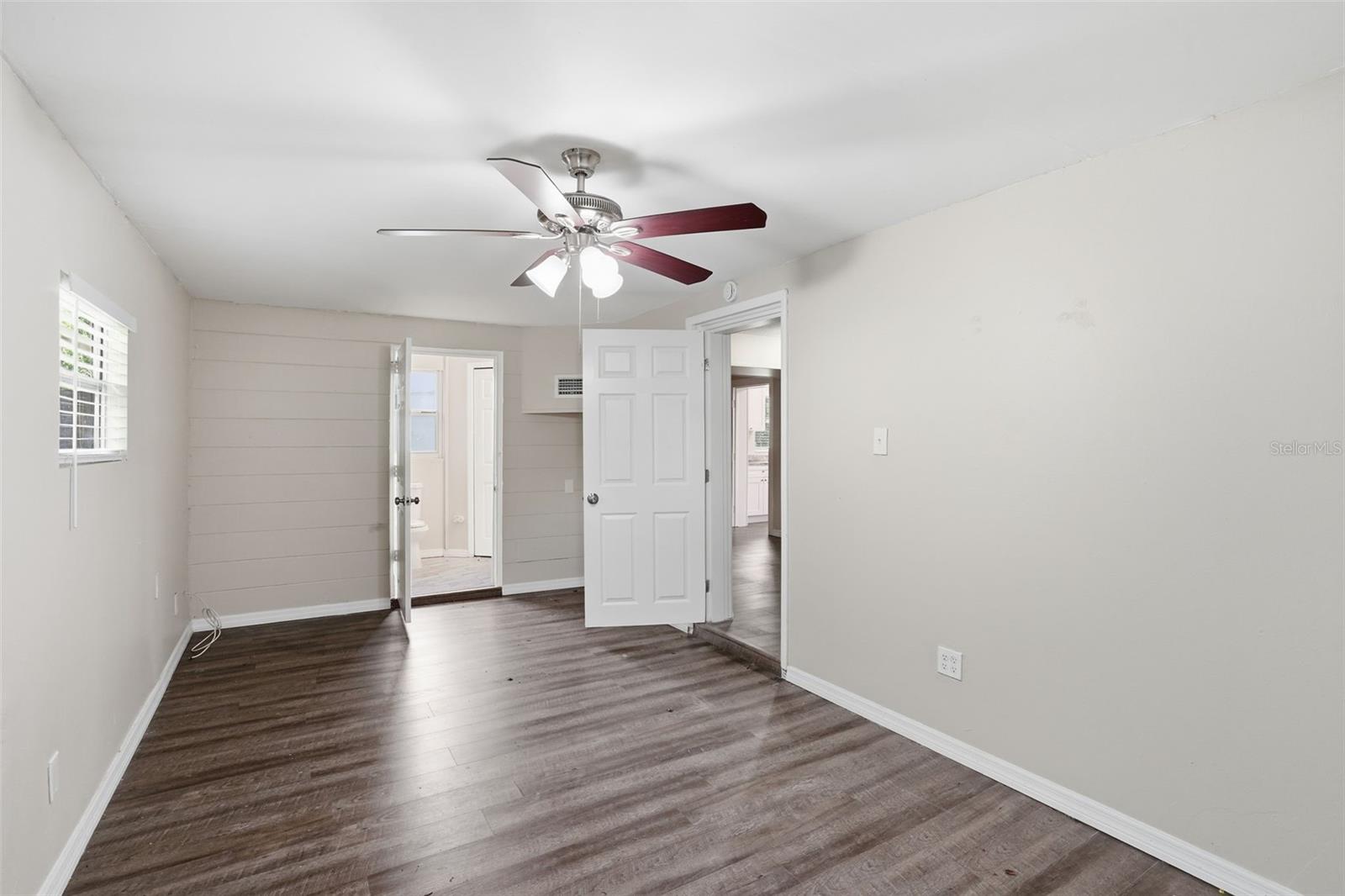 218 5th Jpv St Property Photo 20
