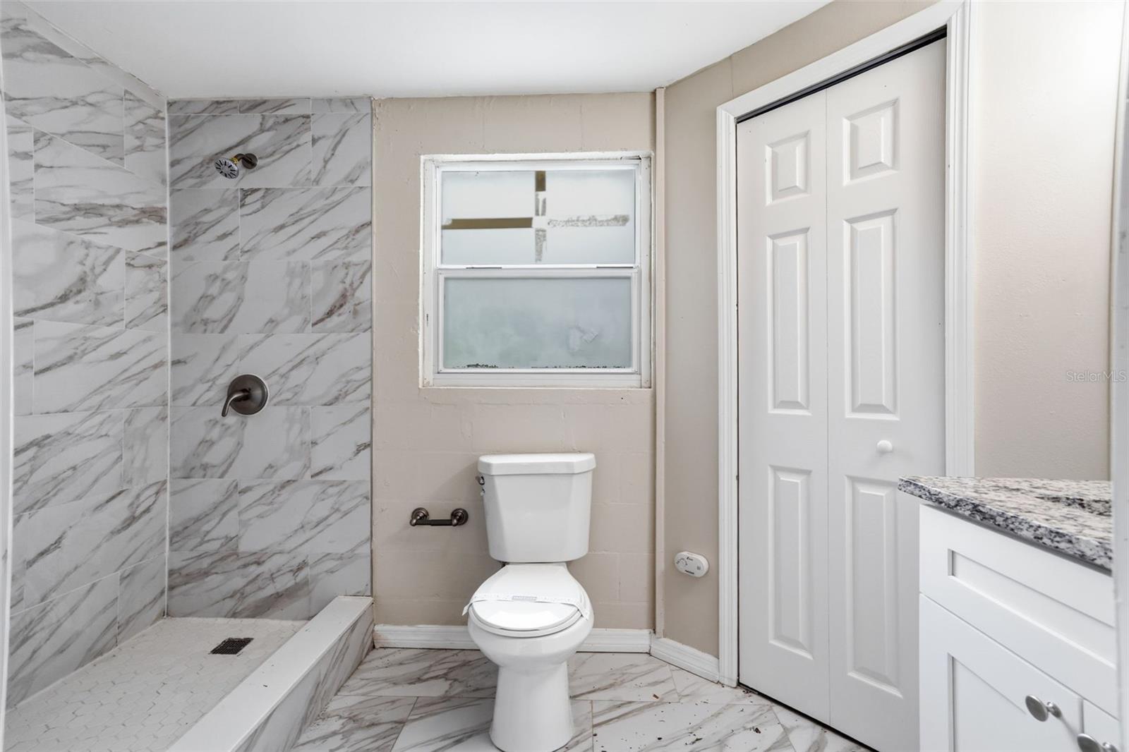 218 5th Jpv St Property Photo 23
