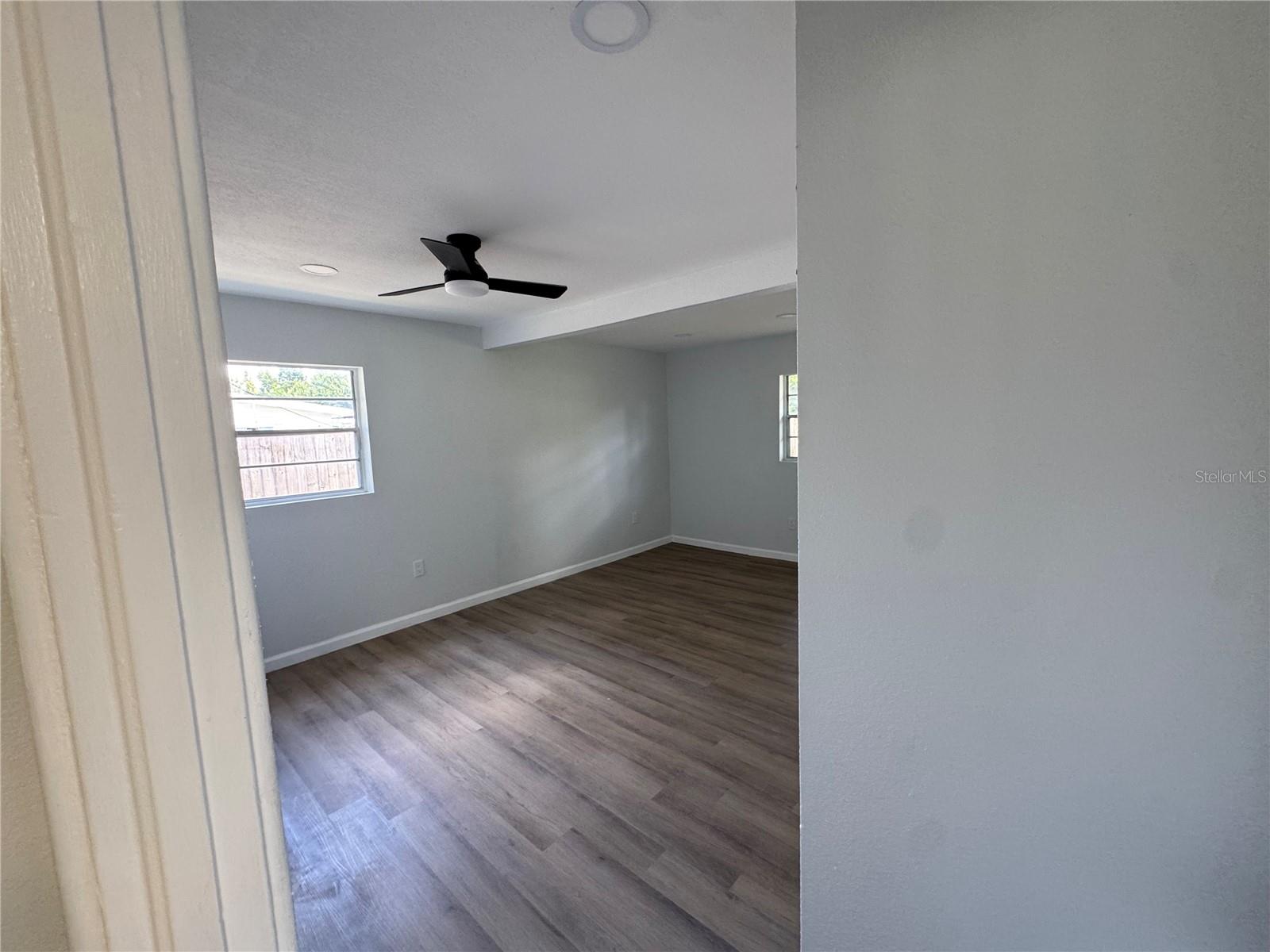 1407 Moselle Ave Property Photo 9
