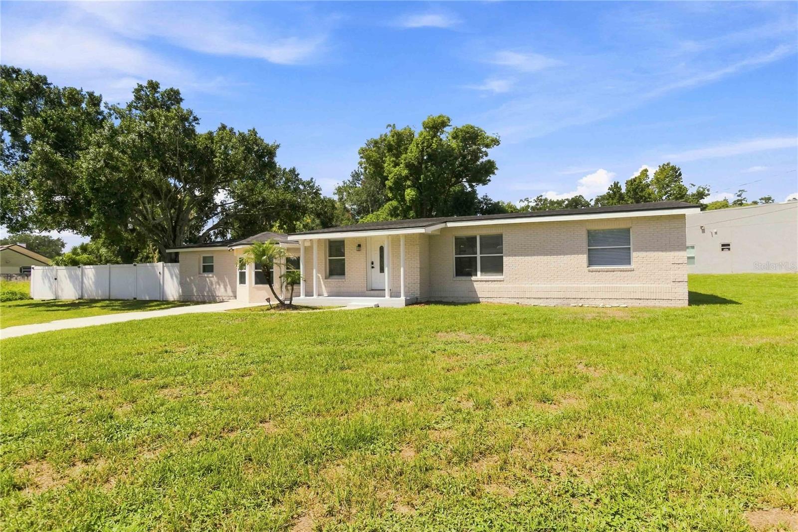 4870 Lake Cecile Dr Property Photo 1