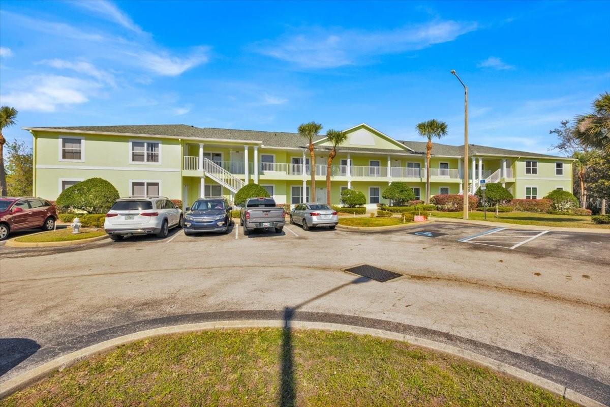 3166 SUN LAKE CT #B Property Photo 1
