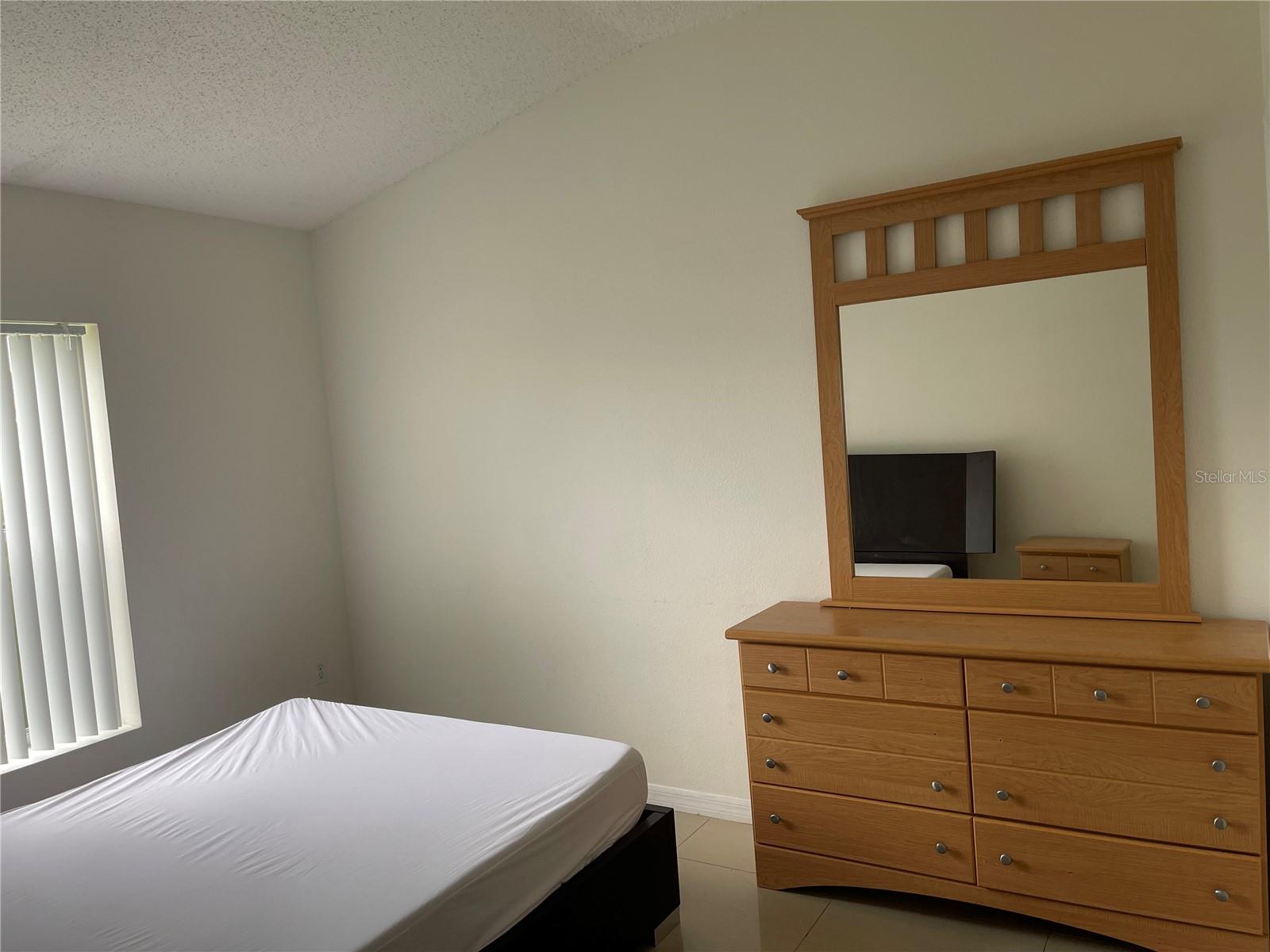3166 Sun Lake Ct #b Property Photo 9