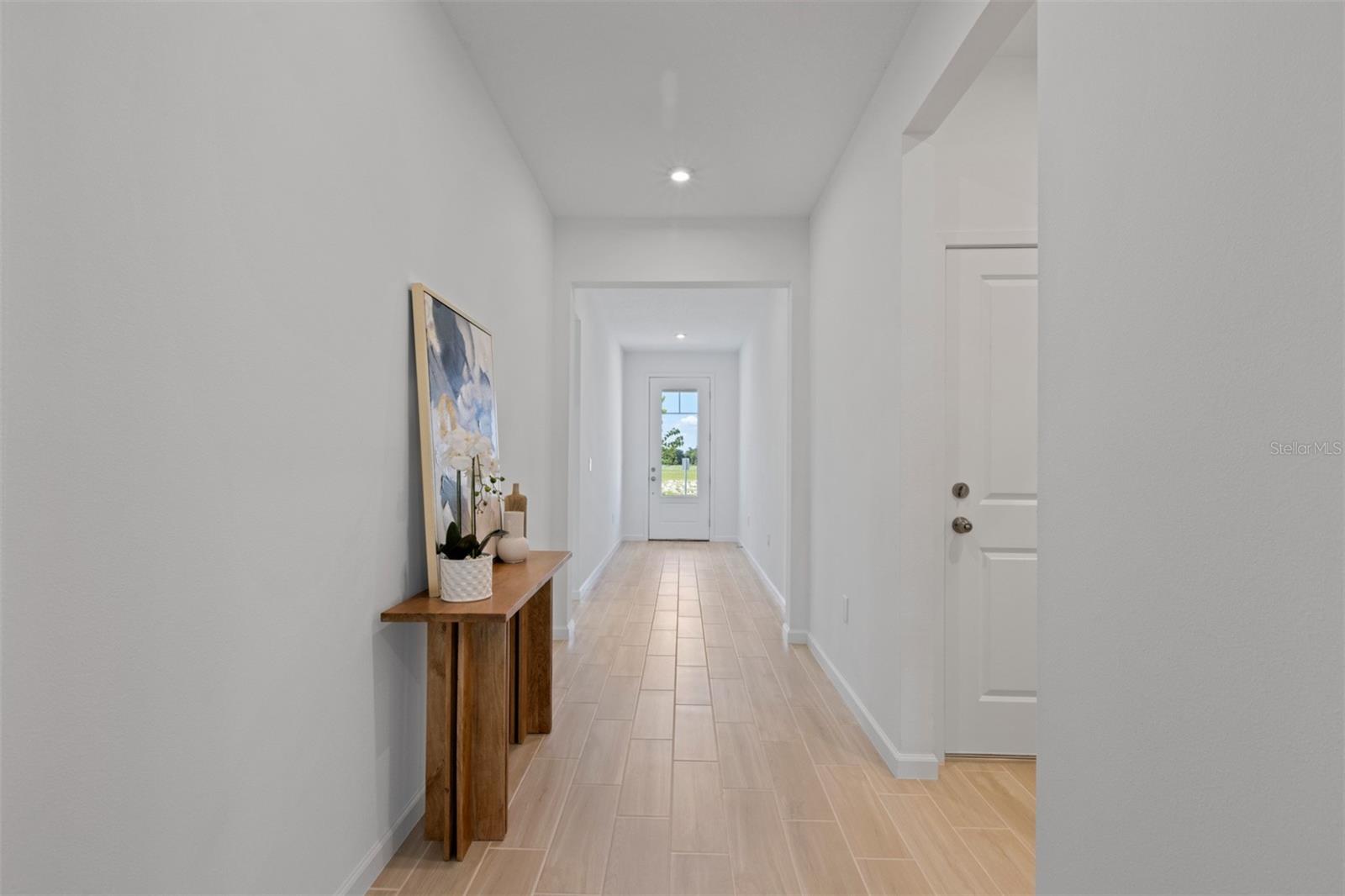 2600 Ginseng Ivy St Property Photo 3
