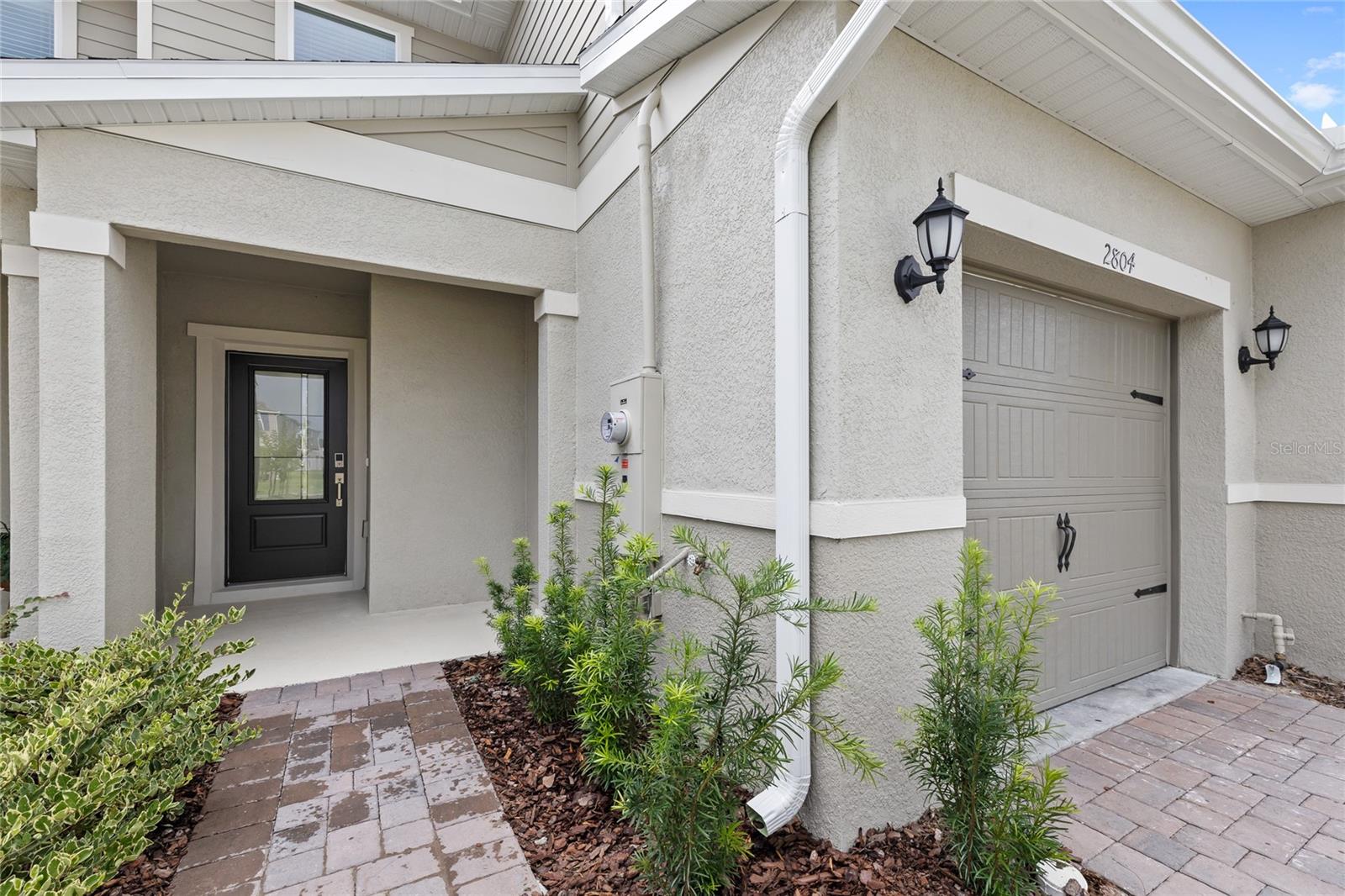 2804 Moonshadow Court Property Photo 8