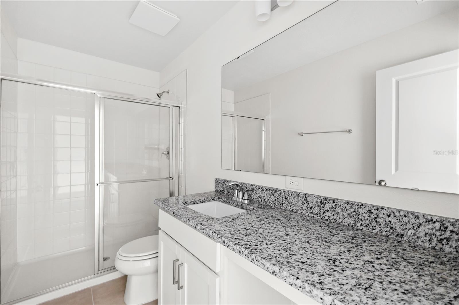 2804 Moonshadow Court Property Photo 23