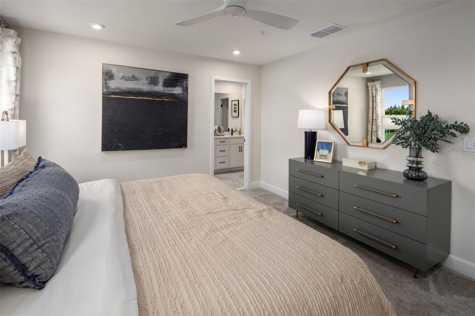 2840 Camellia Flower St Property Photo 12