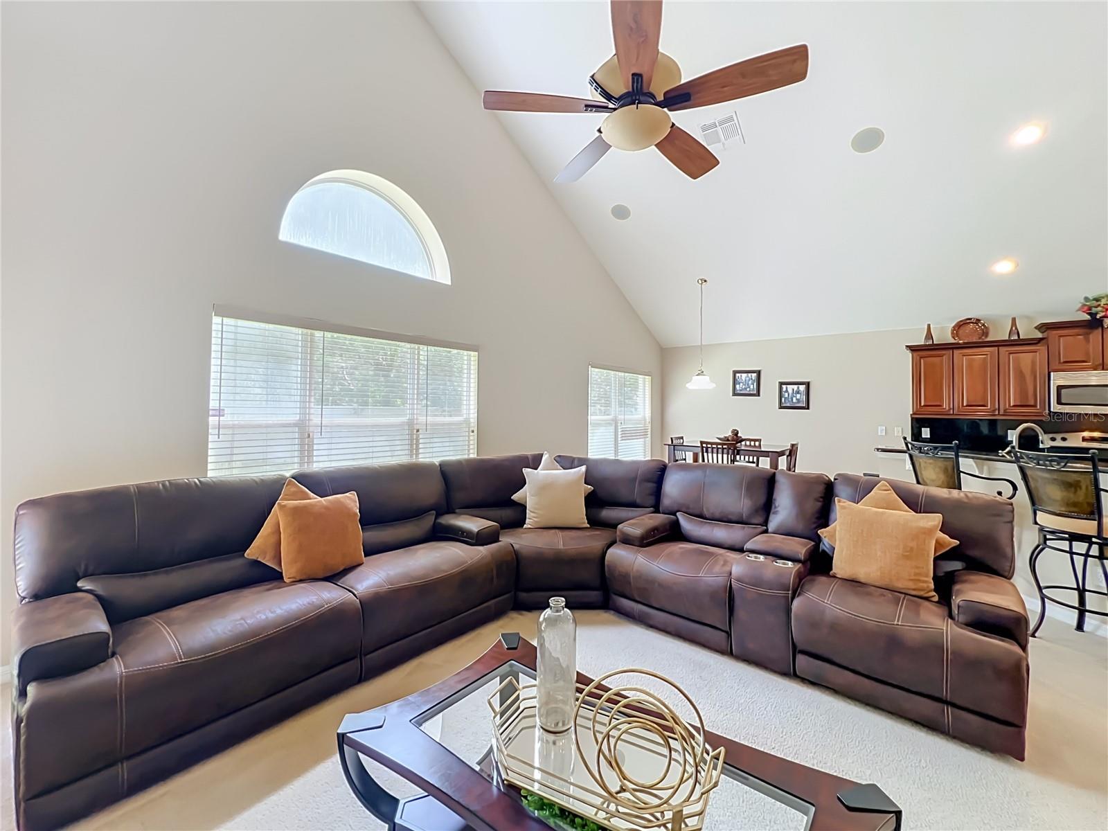 9038 Vickroy Ter Property Photo 4