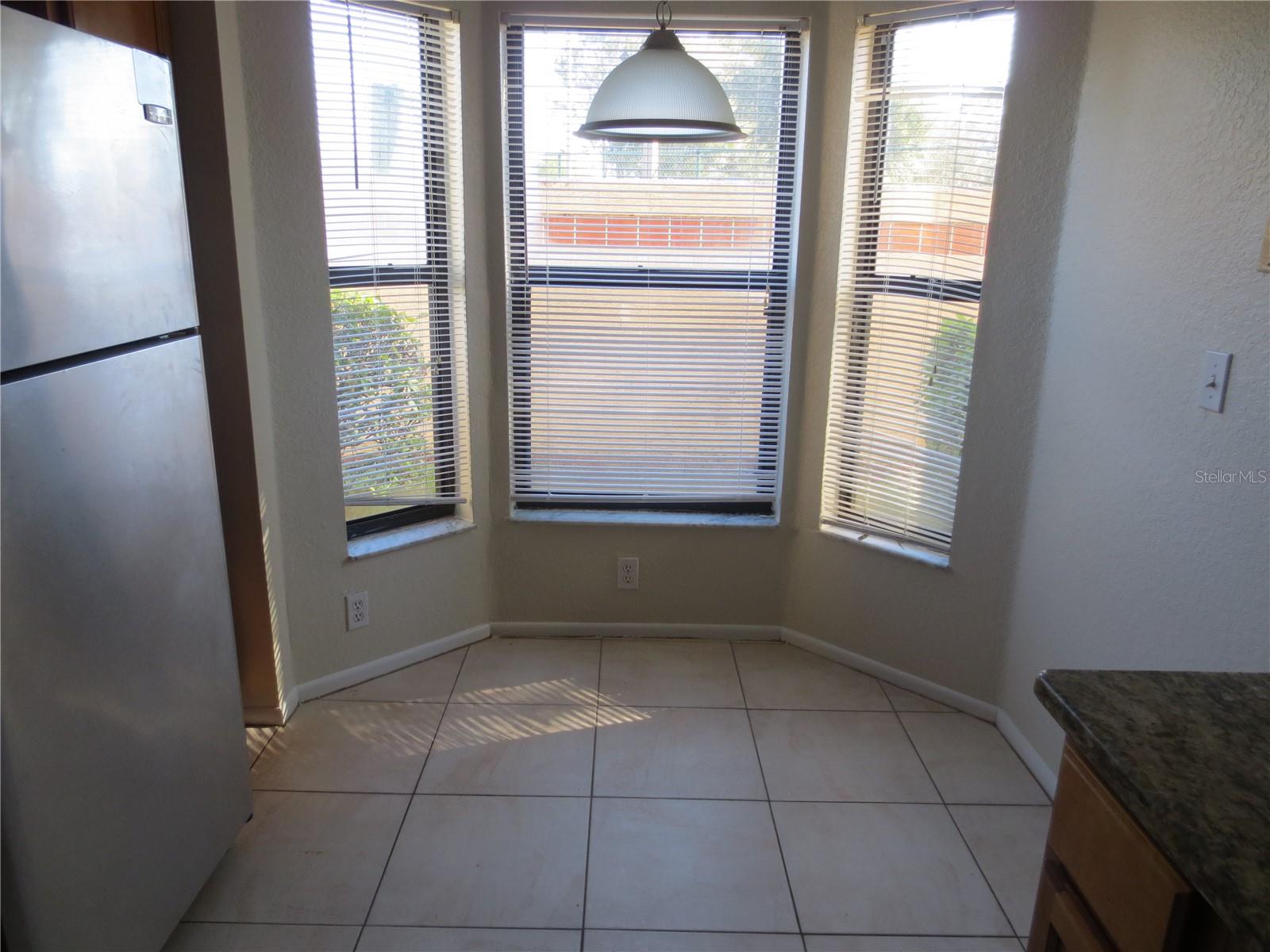 7865 Sugar Bend Dr #7865 Property Photo 6