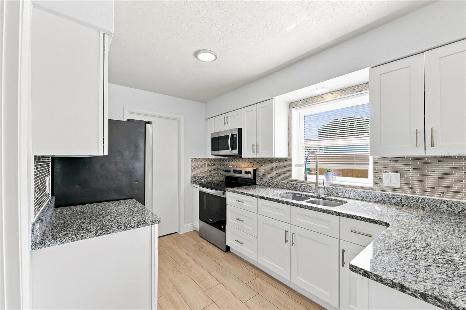 6206 Willow Oak Ln Property Photo 17