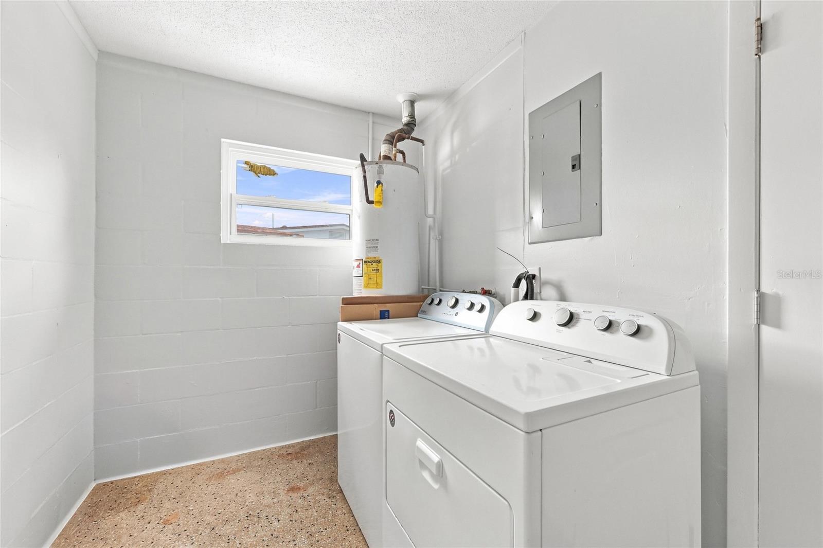 6206 Willow Oak Ln Property Photo 32