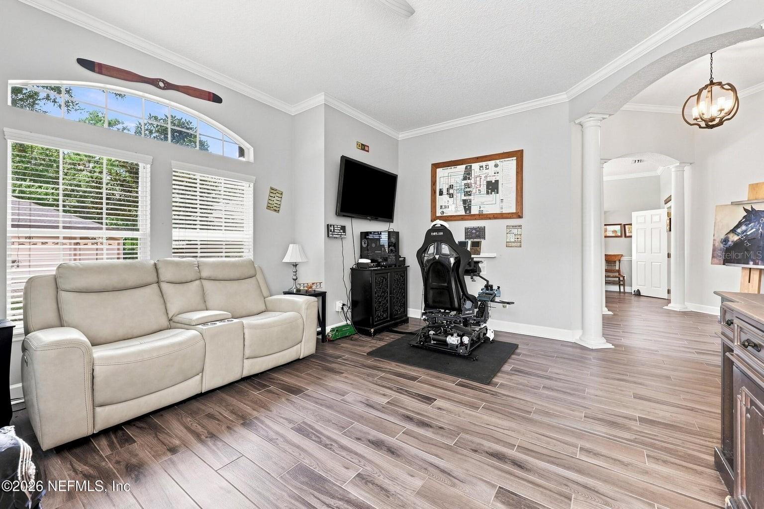 2336 Yellow Jasmine Ln Property Photo 22