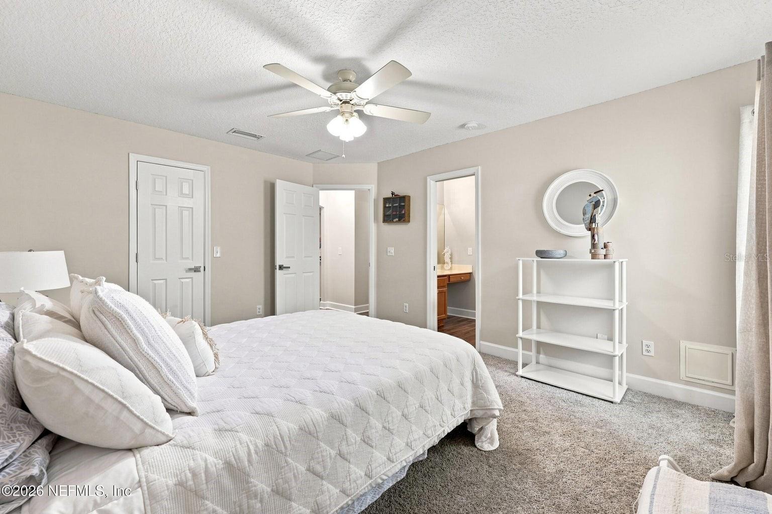 2336 Yellow Jasmine Ln Property Photo 29