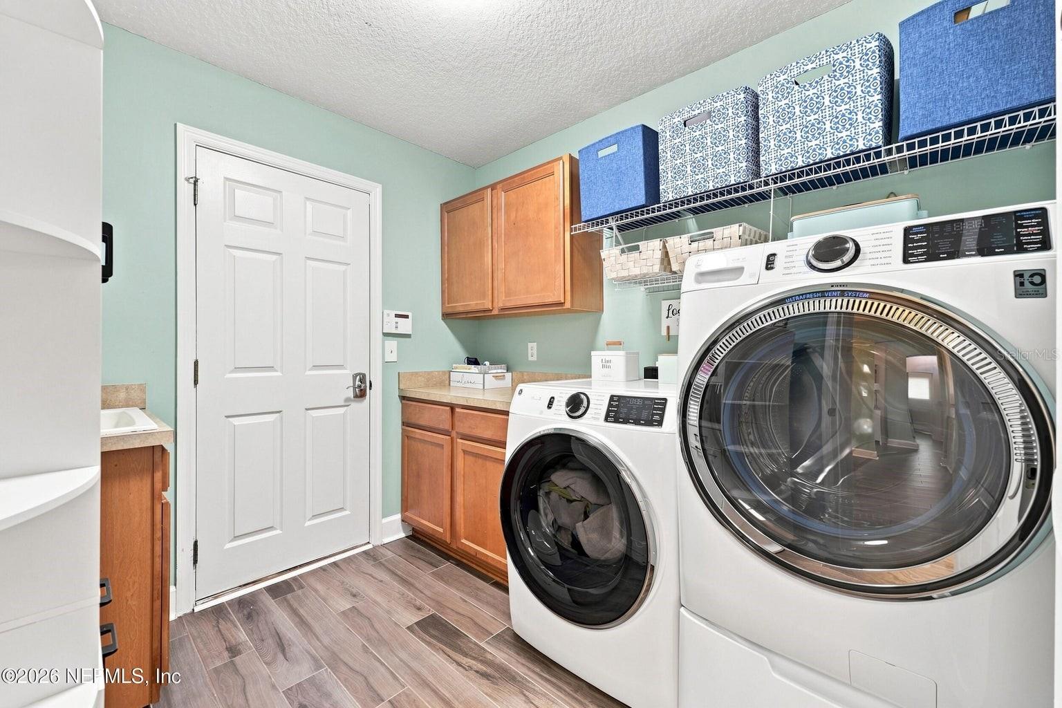 2336 Yellow Jasmine Ln Property Photo 44