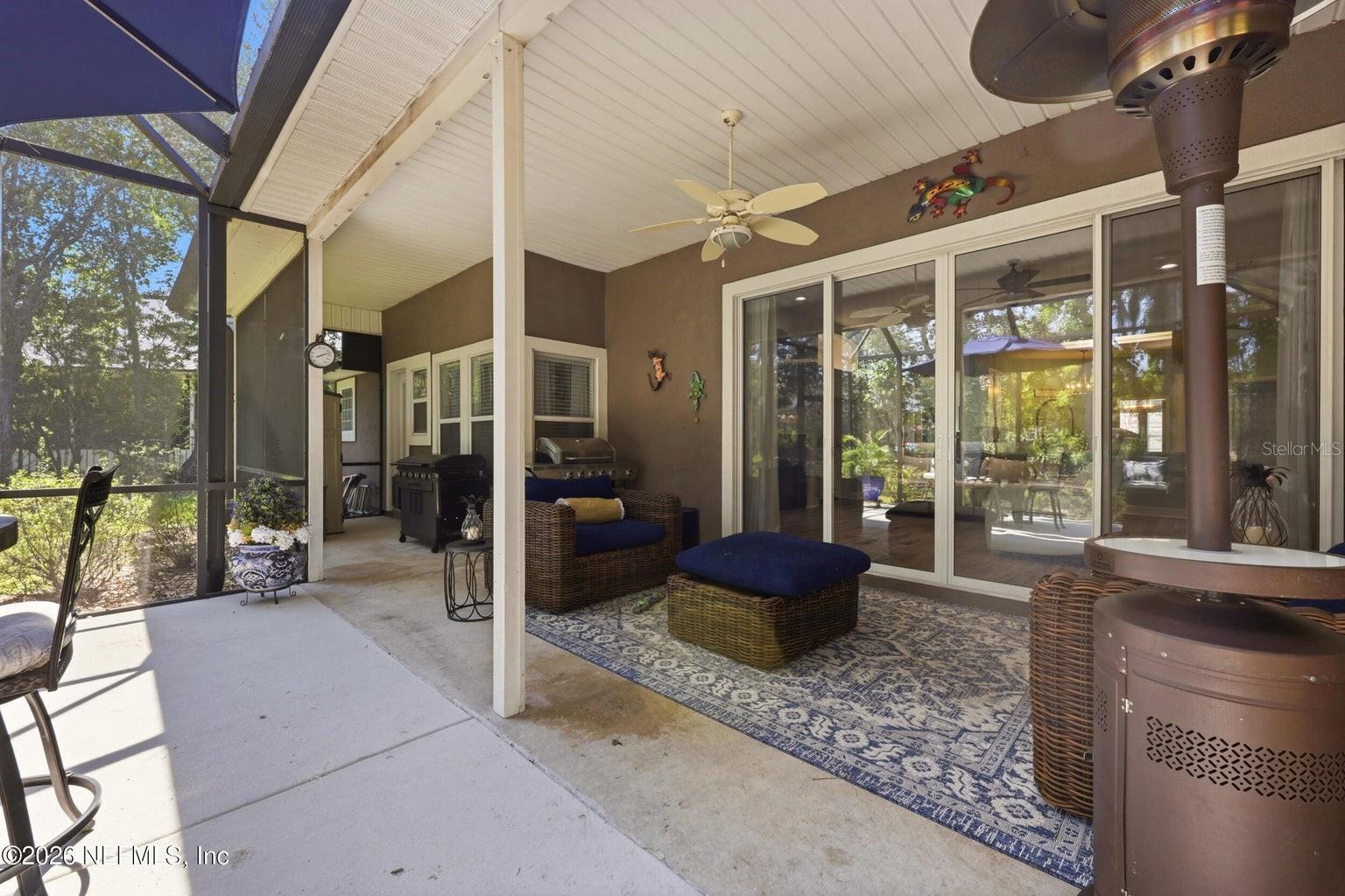 2336 Yellow Jasmine Ln Property Photo 46