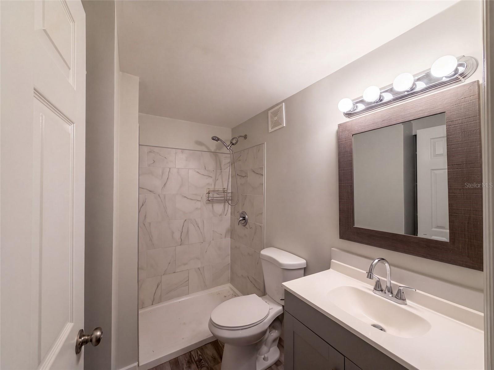 3004 Hunkin Cir Property Photo 14