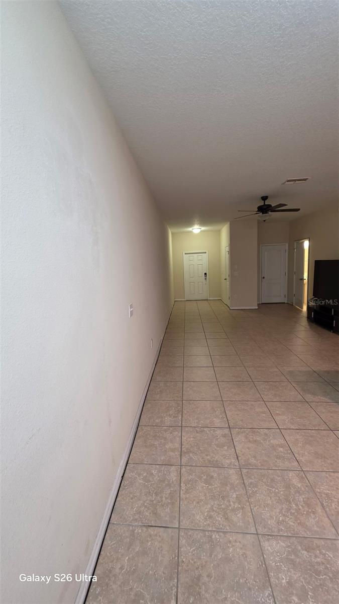 2746 Hampton Green Ln Property Photo 6
