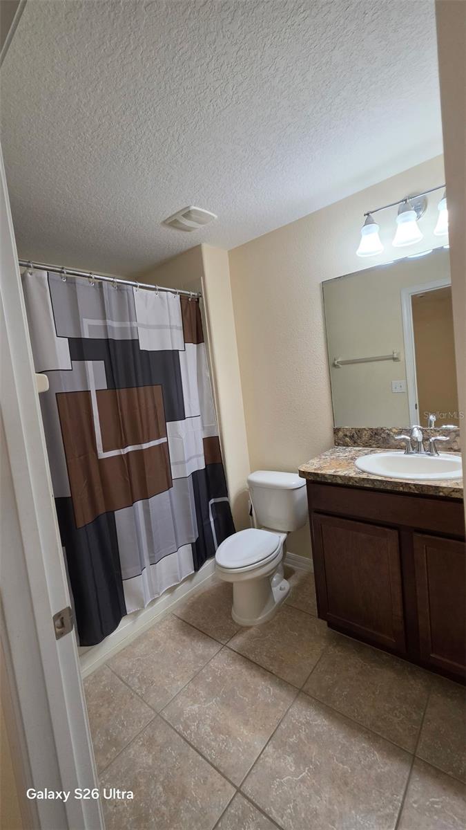 2746 Hampton Green Ln Property Photo 18