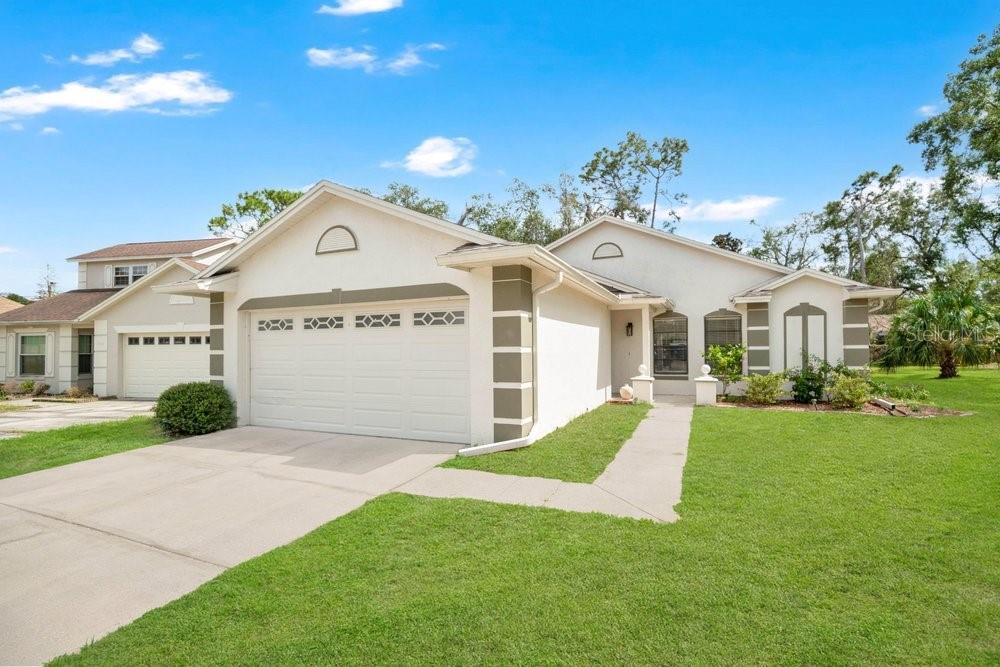 4361 CLOVERLEAF PL