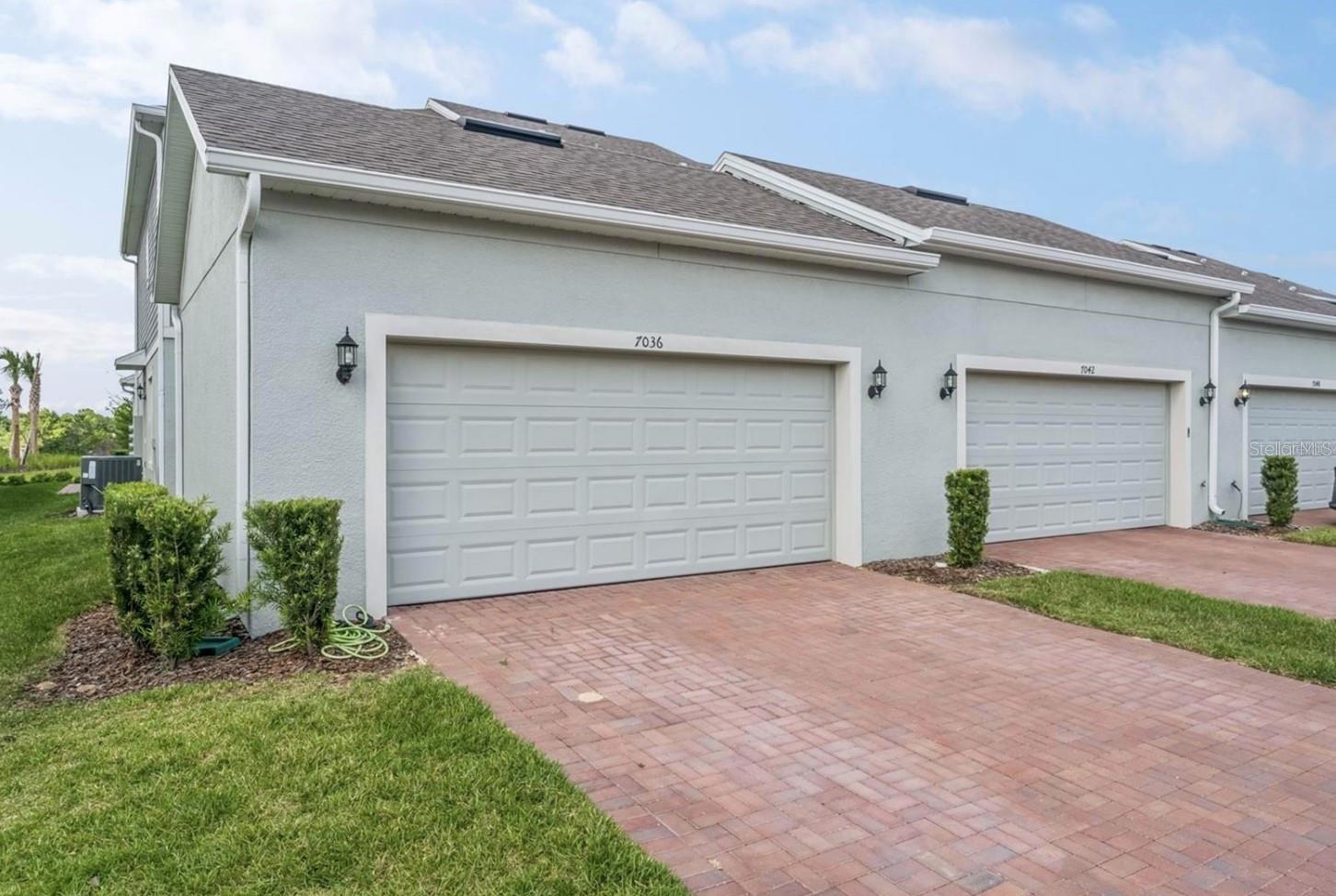7036 Bolanzo Aly Property Photo 15