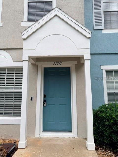 1178 Vineland Pl Property Photo 2