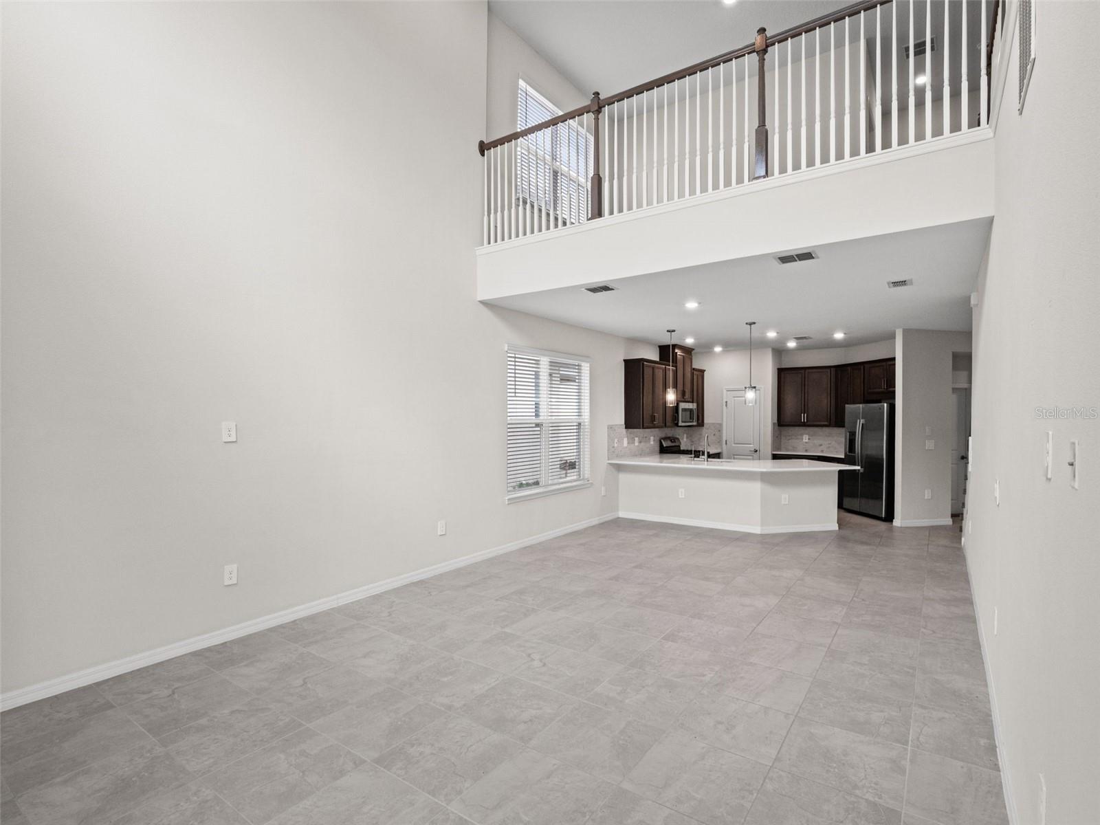 2865 High Pointe St Property Photo 16