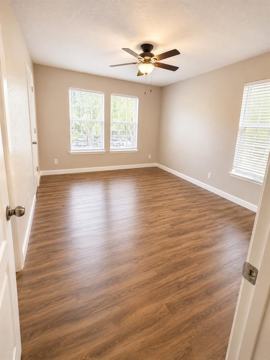 5980 Westgate Dr #201 Property Photo 17