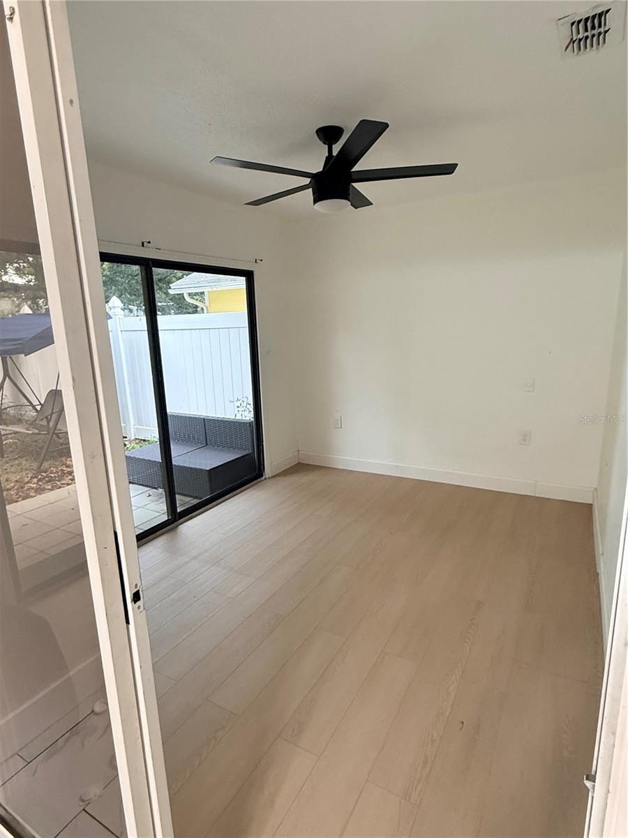 6508 Coral Cove Dr Property Photo 3
