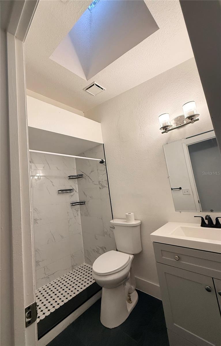 6508 Coral Cove Dr Property Photo 6