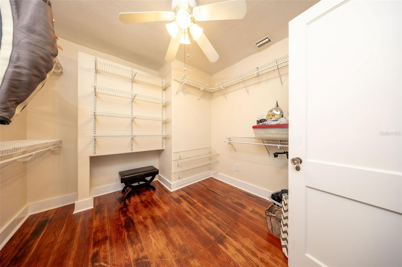 503 Gatlin Ave Property Photo 26