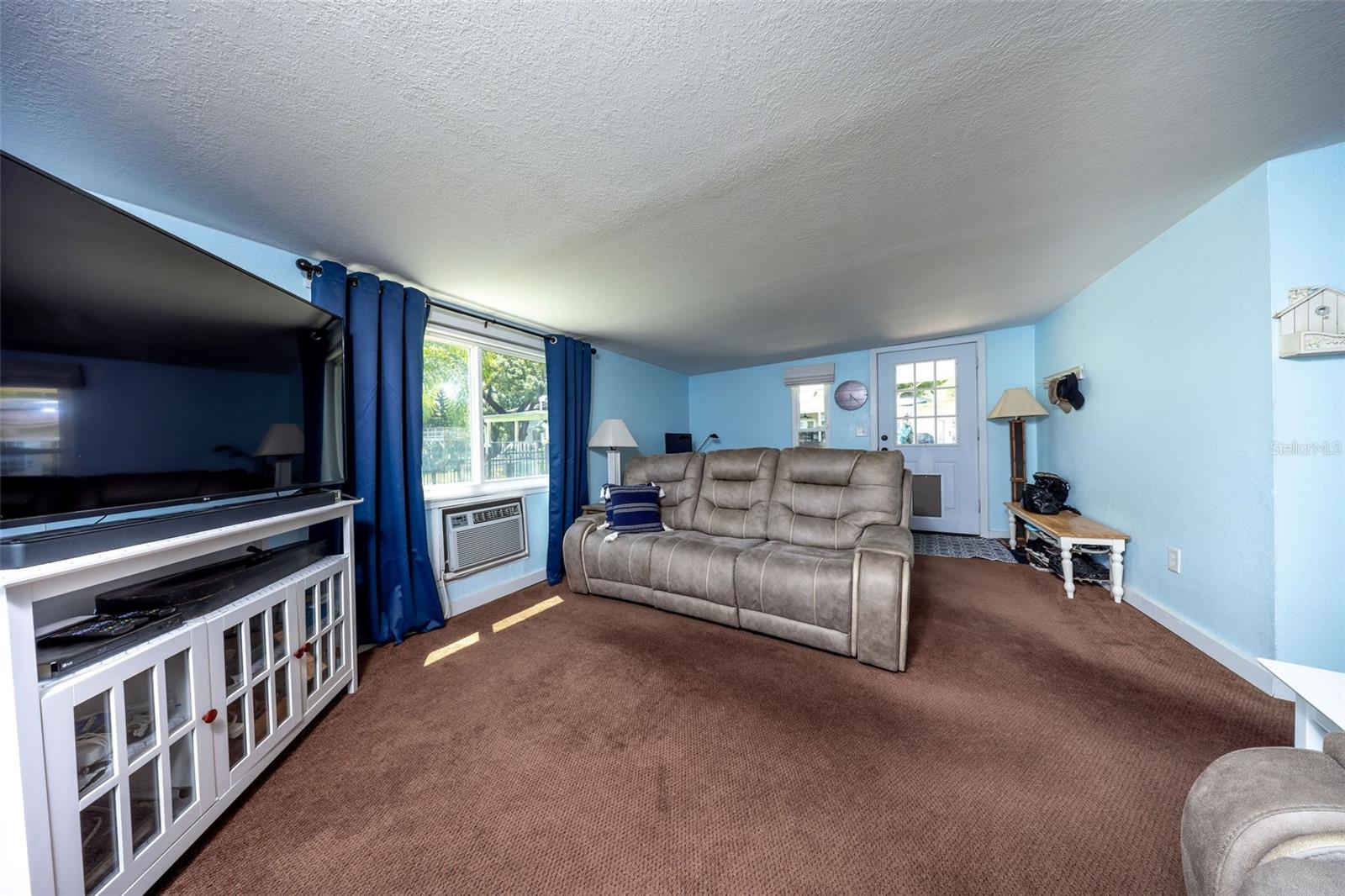 503 Gatlin Ave Property Photo 39
