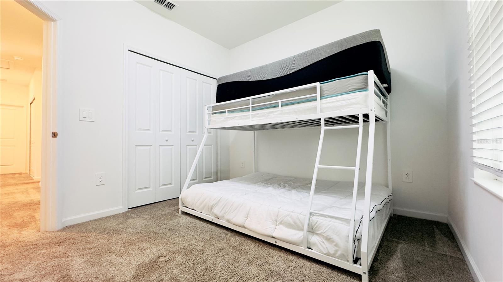 3255 Laurent Loop Property Photo 12