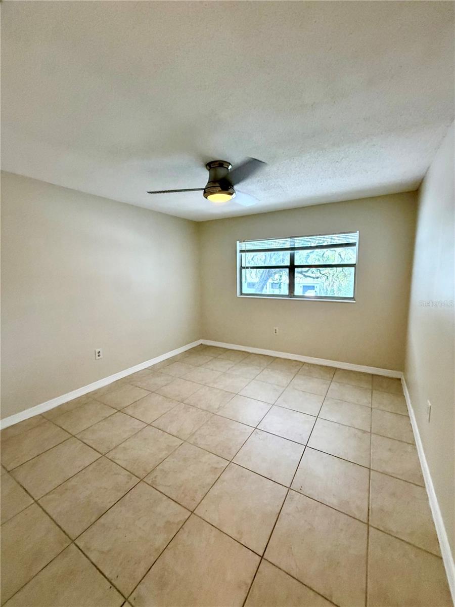 1123 Elmwood St #e Property Photo 14