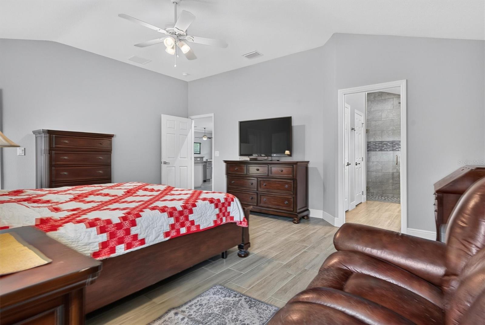 18602 Reynolds Pkwy Property Photo 26