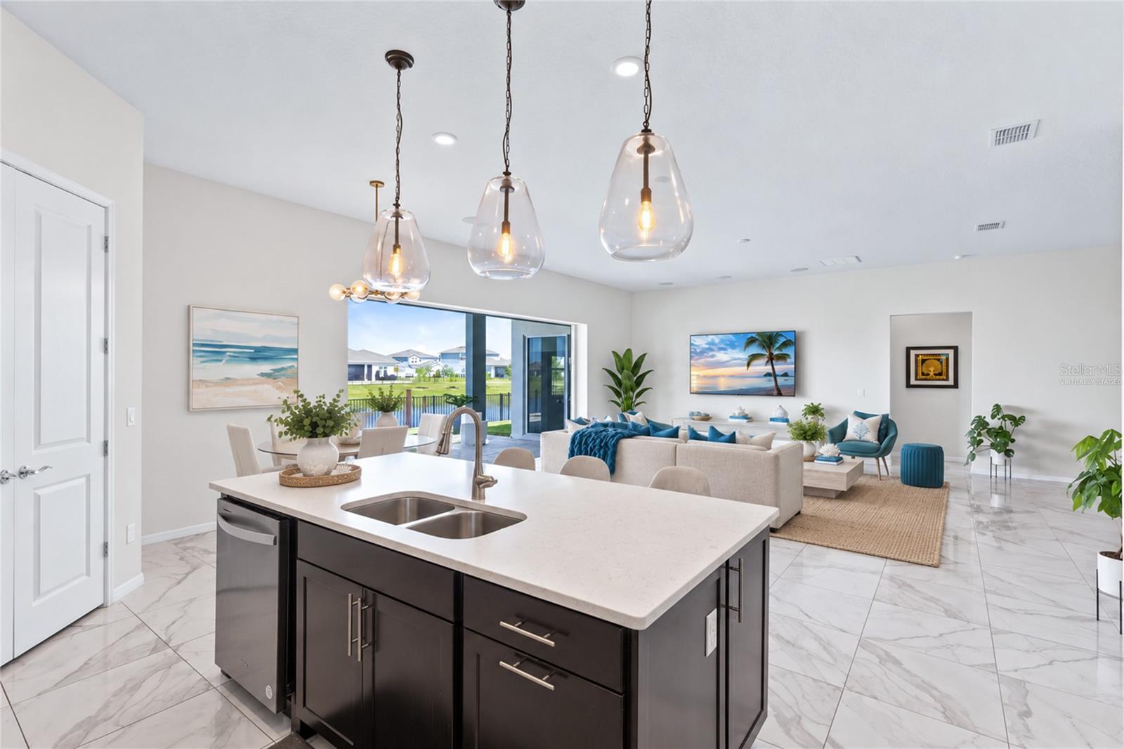 13828 Tybee Beach Ln Property Photo 11