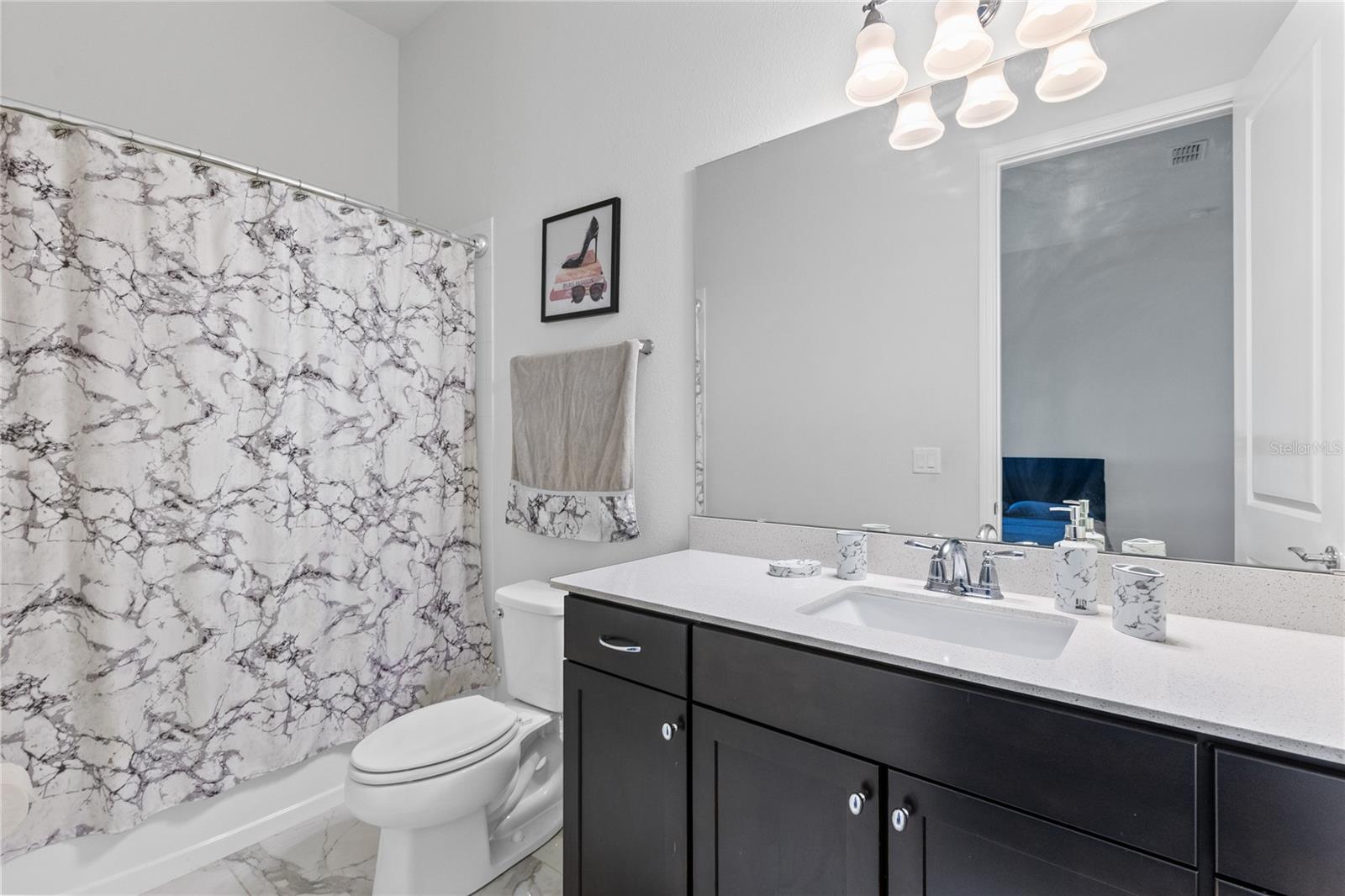 13828 Tybee Beach Ln Property Photo 27