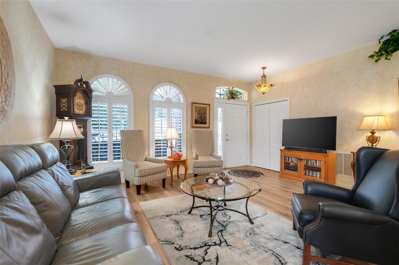 4243 Newland St Property Photo 12