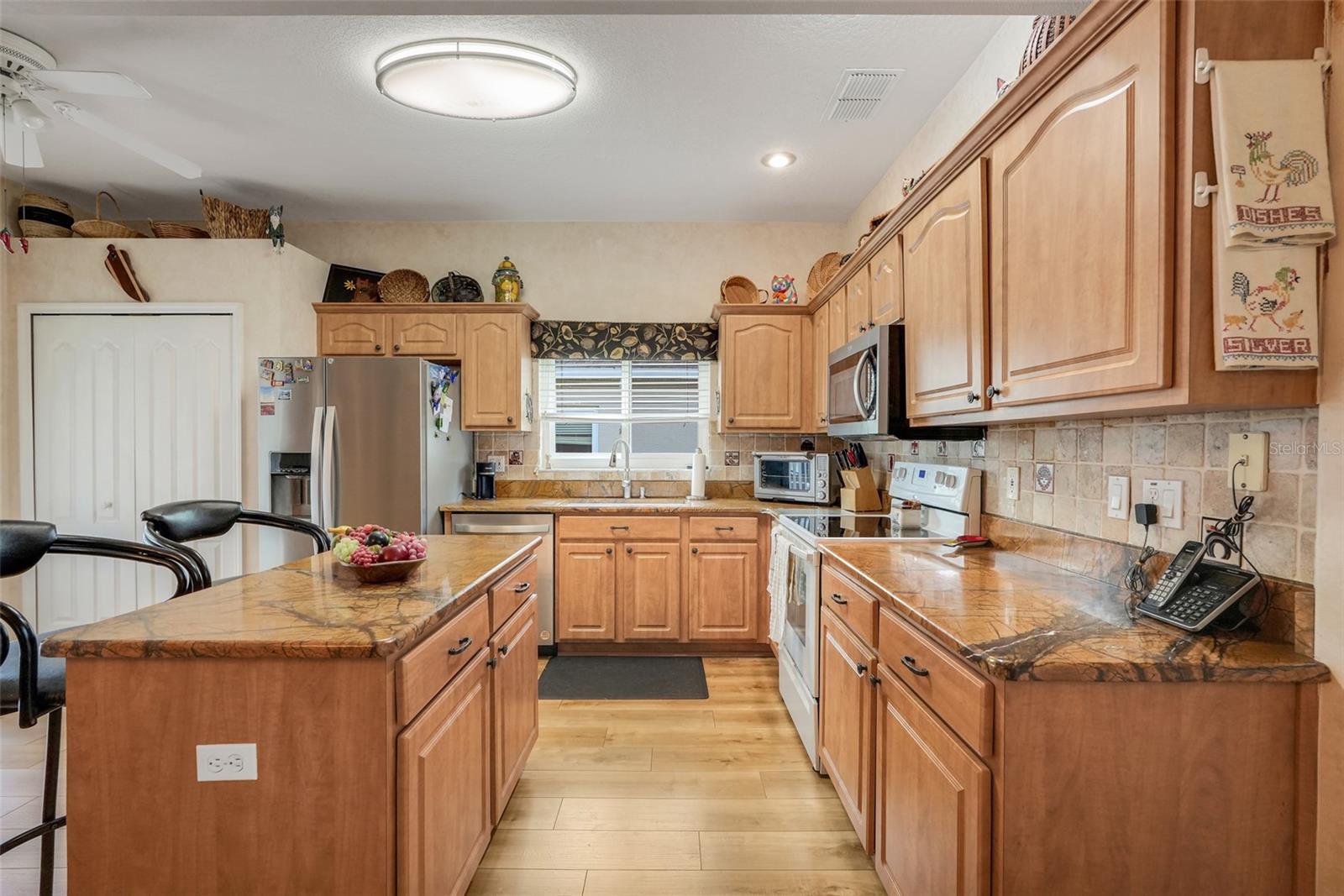 4243 Newland St Property Photo 19