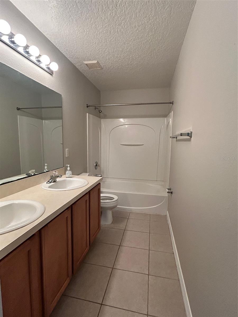 1244 Ocklawaha Dr Property Photo 12
