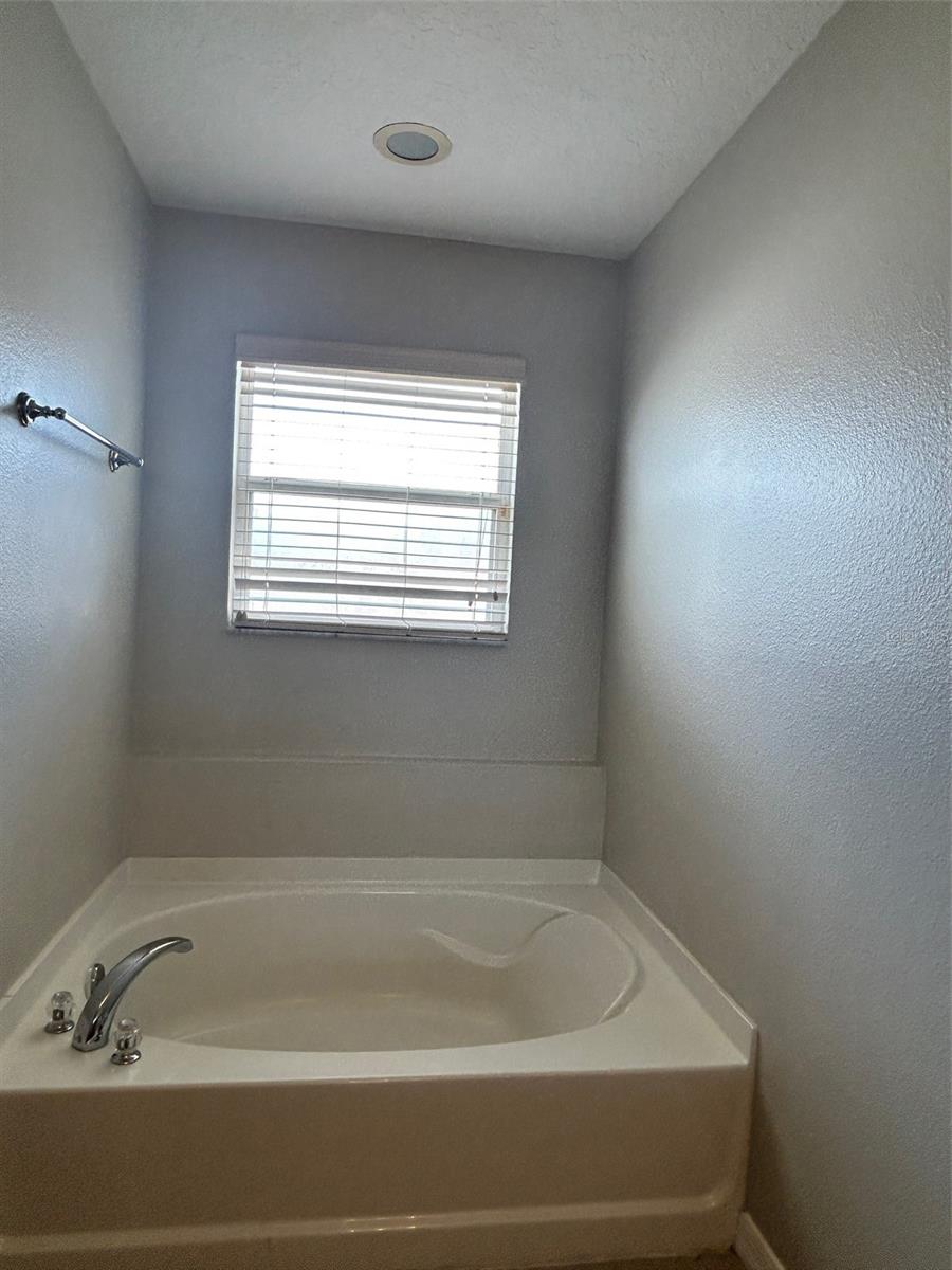 1244 Ocklawaha Dr Property Photo 17