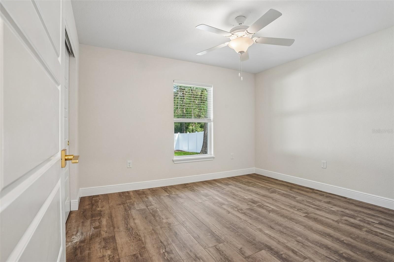 1194 W Virginis Dr Property Photo 27
