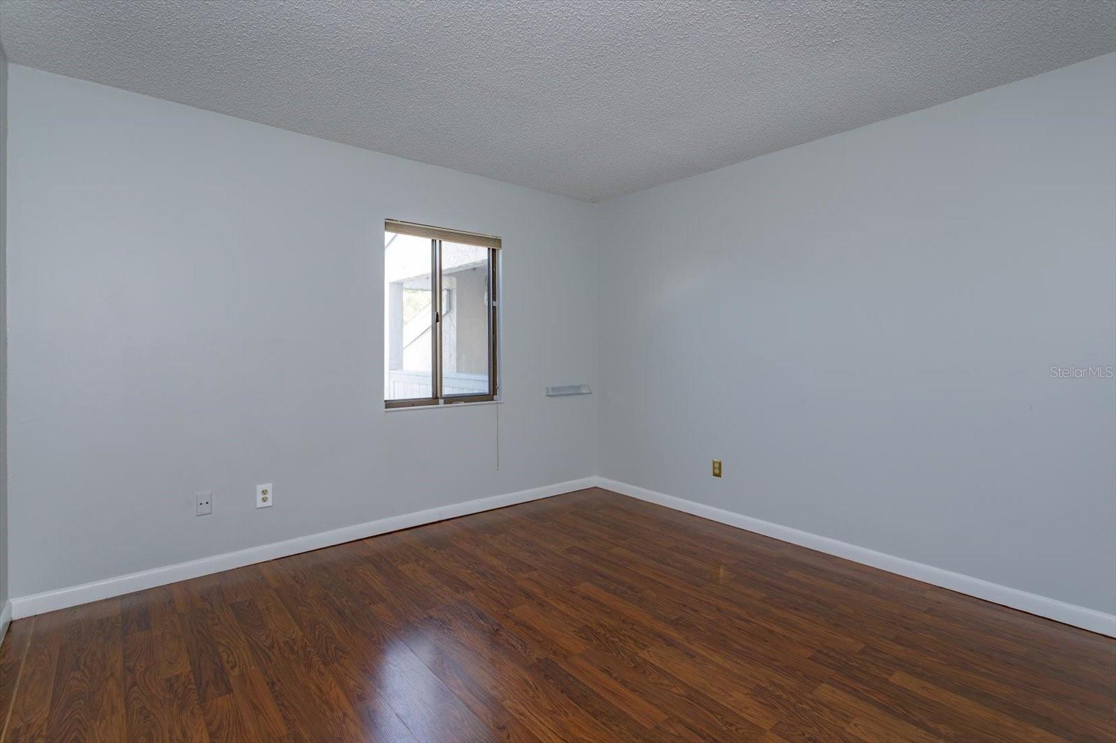5429 Vineland Rd #6f Property Photo 17
