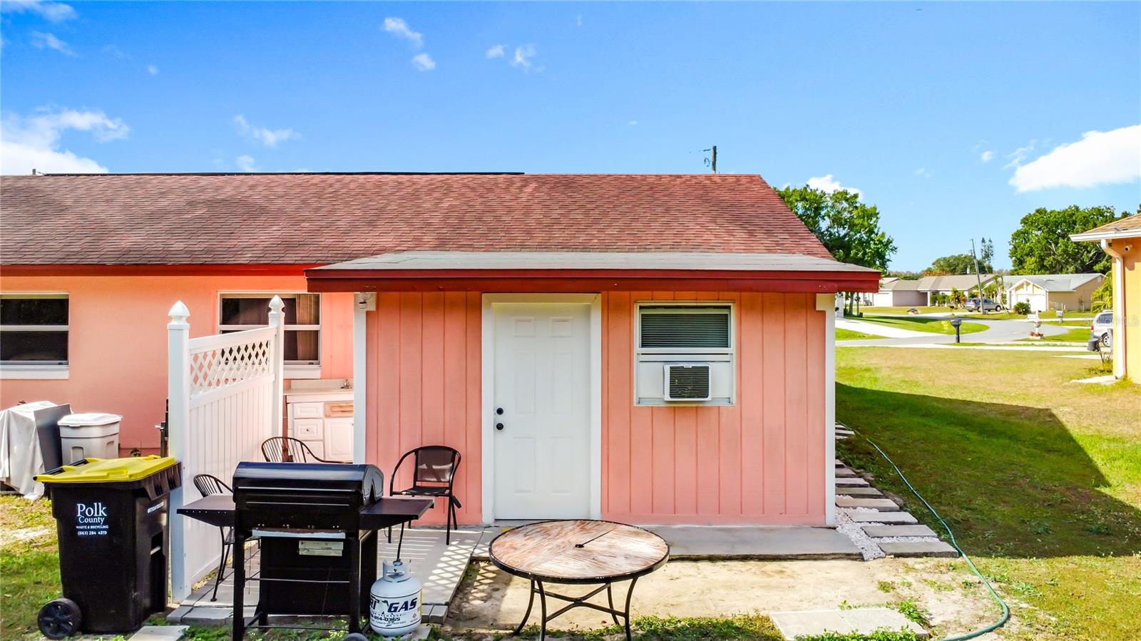 739 Dromedary Dr #efficiency Property Photo 1