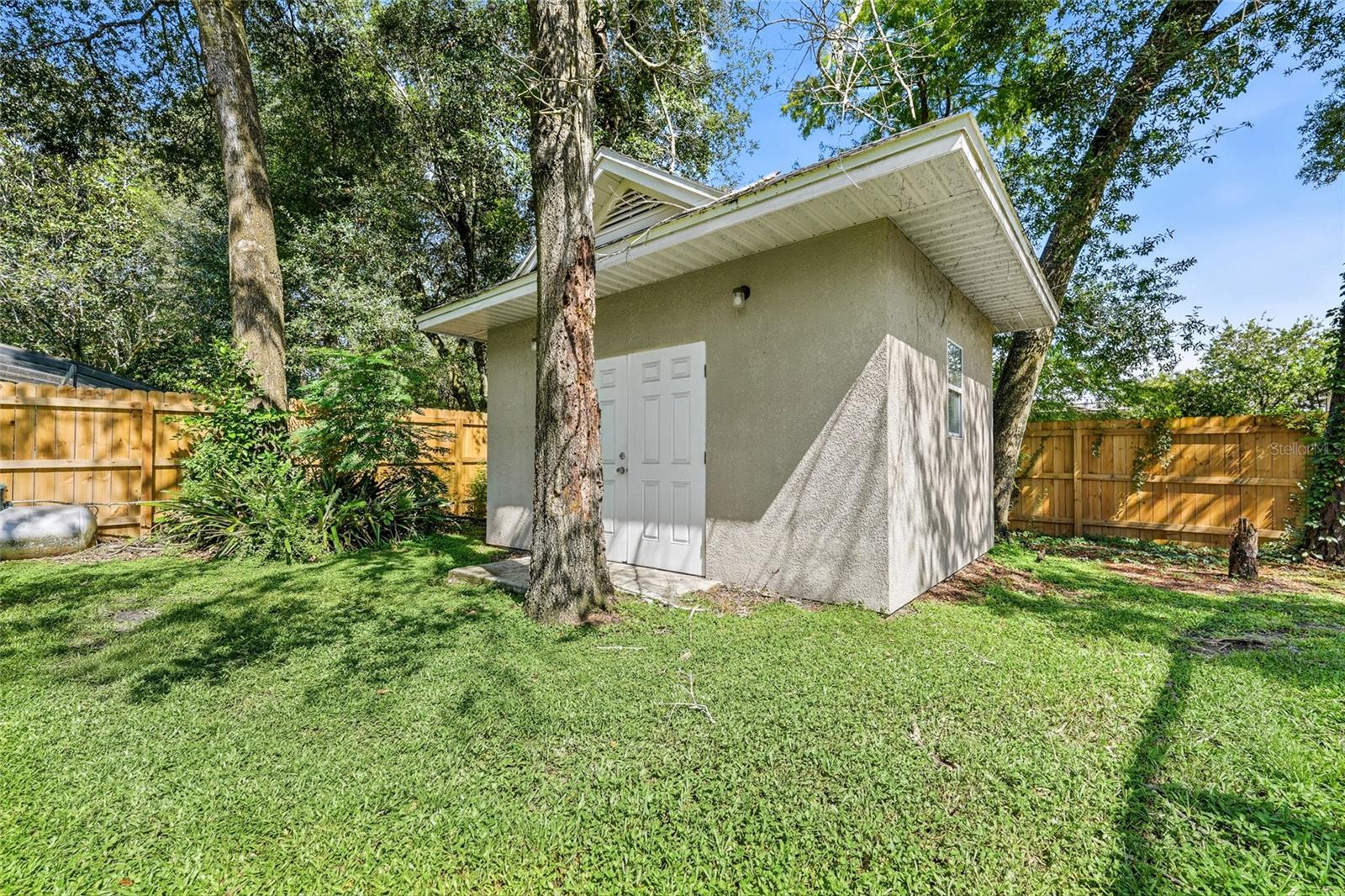 1200 Alberta St Property Photo 44