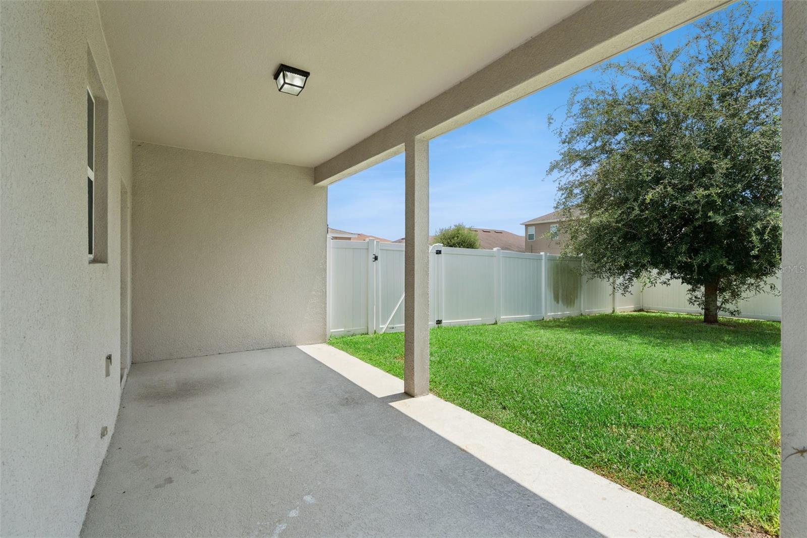 2230 J Lawson Blvd Property Photo 5