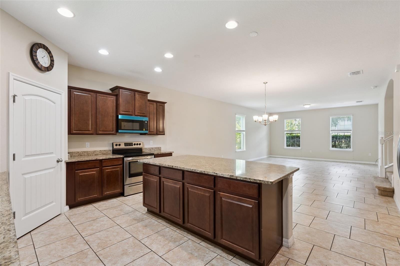 2230 J Lawson Blvd Property Photo 17