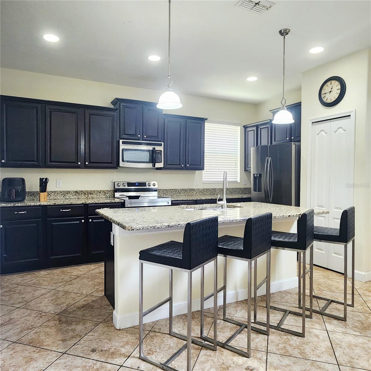 8935 Cuban Palm Rd Property Photo 3