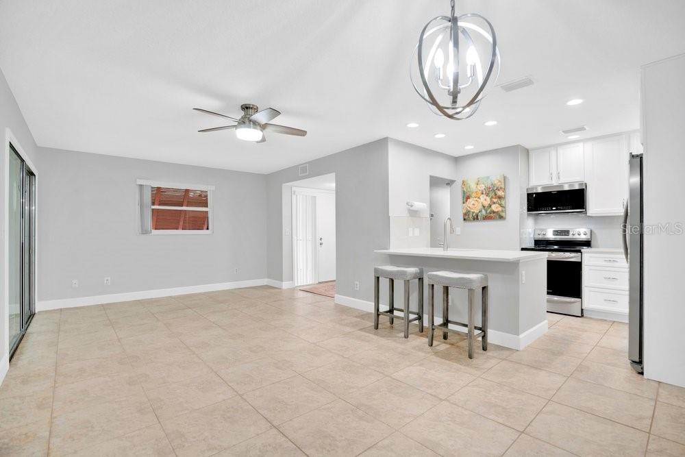 150 Wax Myrtle Woods Ct #9b Property Photo 12
