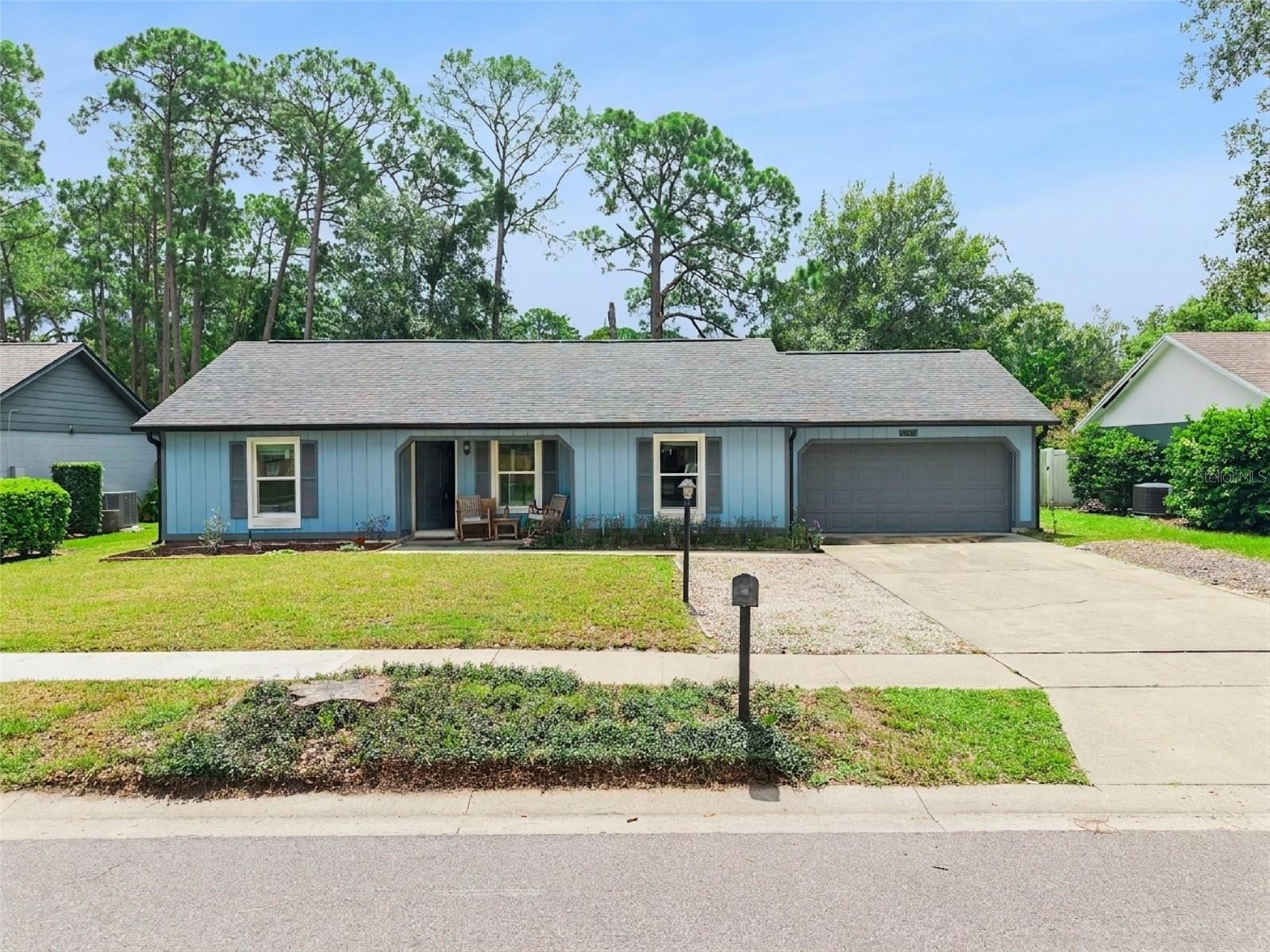 203 Cottonwood Dr Property Photo 1